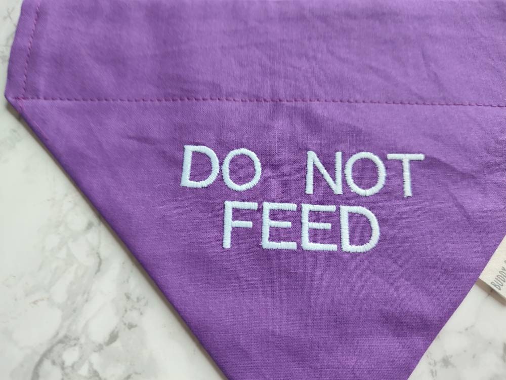 Do Not Feed dog bandana - dog warning dog bandana